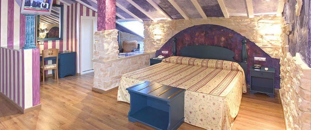 Apartamentos Spa Villa Pasiega Hoznayo Luaran gambar